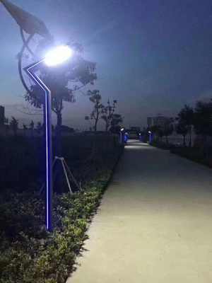 深耕廿载，照亮大城——河北楷举携手太阳能摄像头引领智慧照明新纪元
